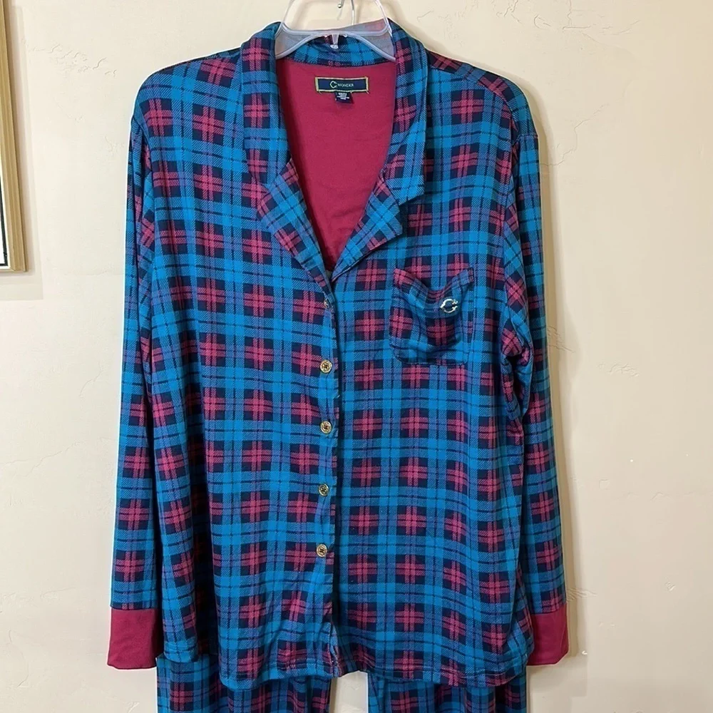 C. Wonder Softest Ever blue pink 2-Pc Pajamas Set Women’s Sz 2X