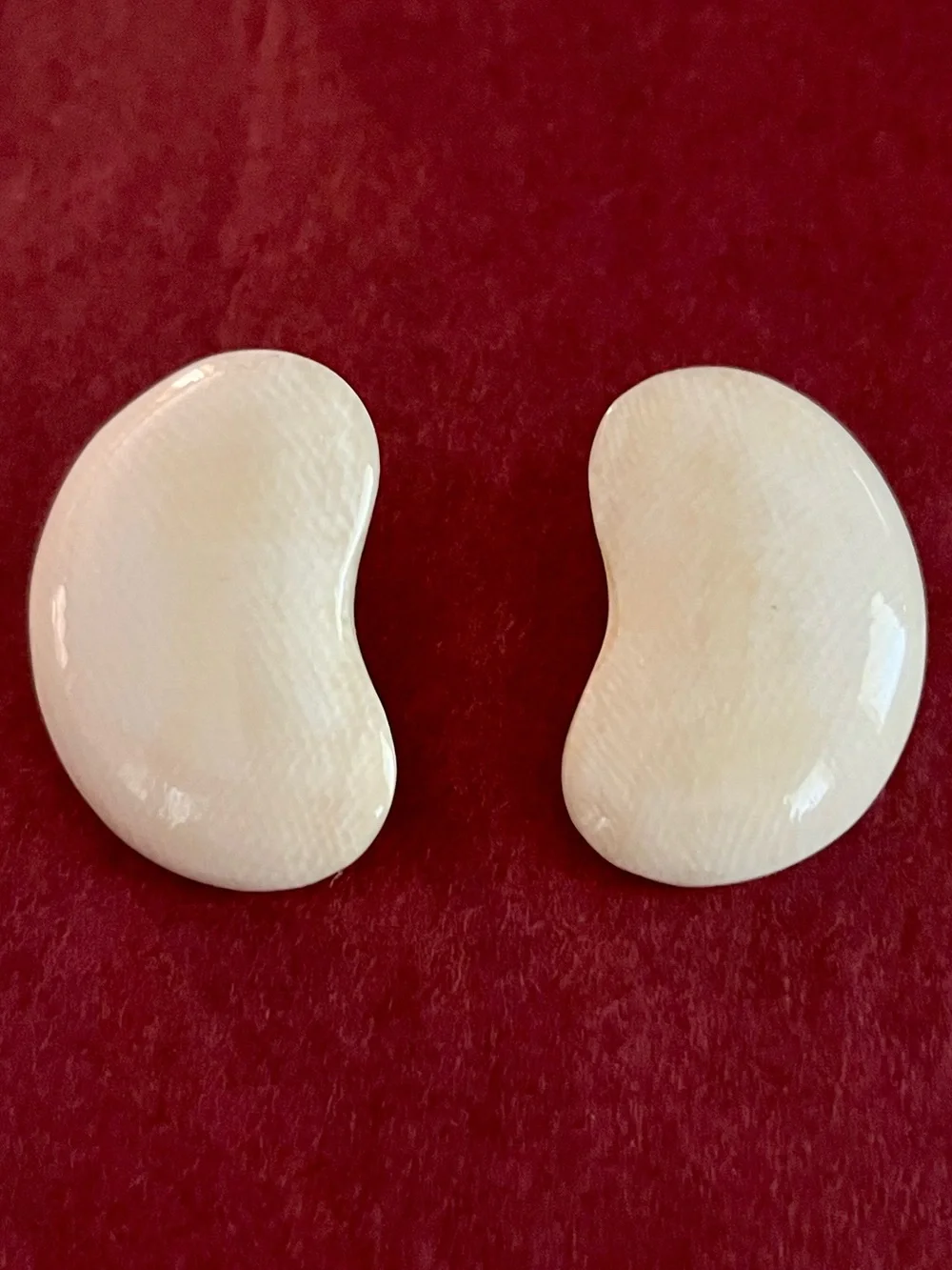 Vintage 70s cream