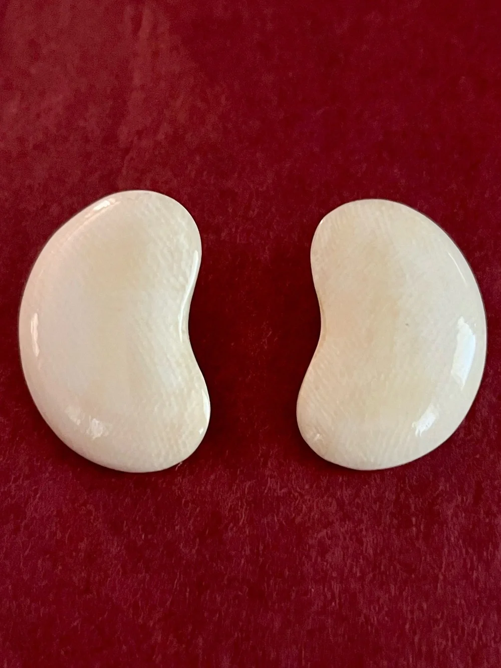 Vintage 70s cream