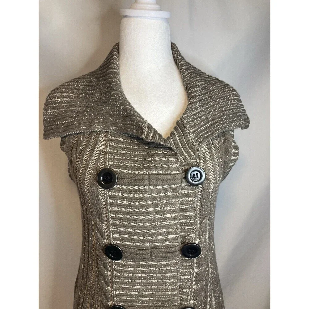 Hannah tan cardigan