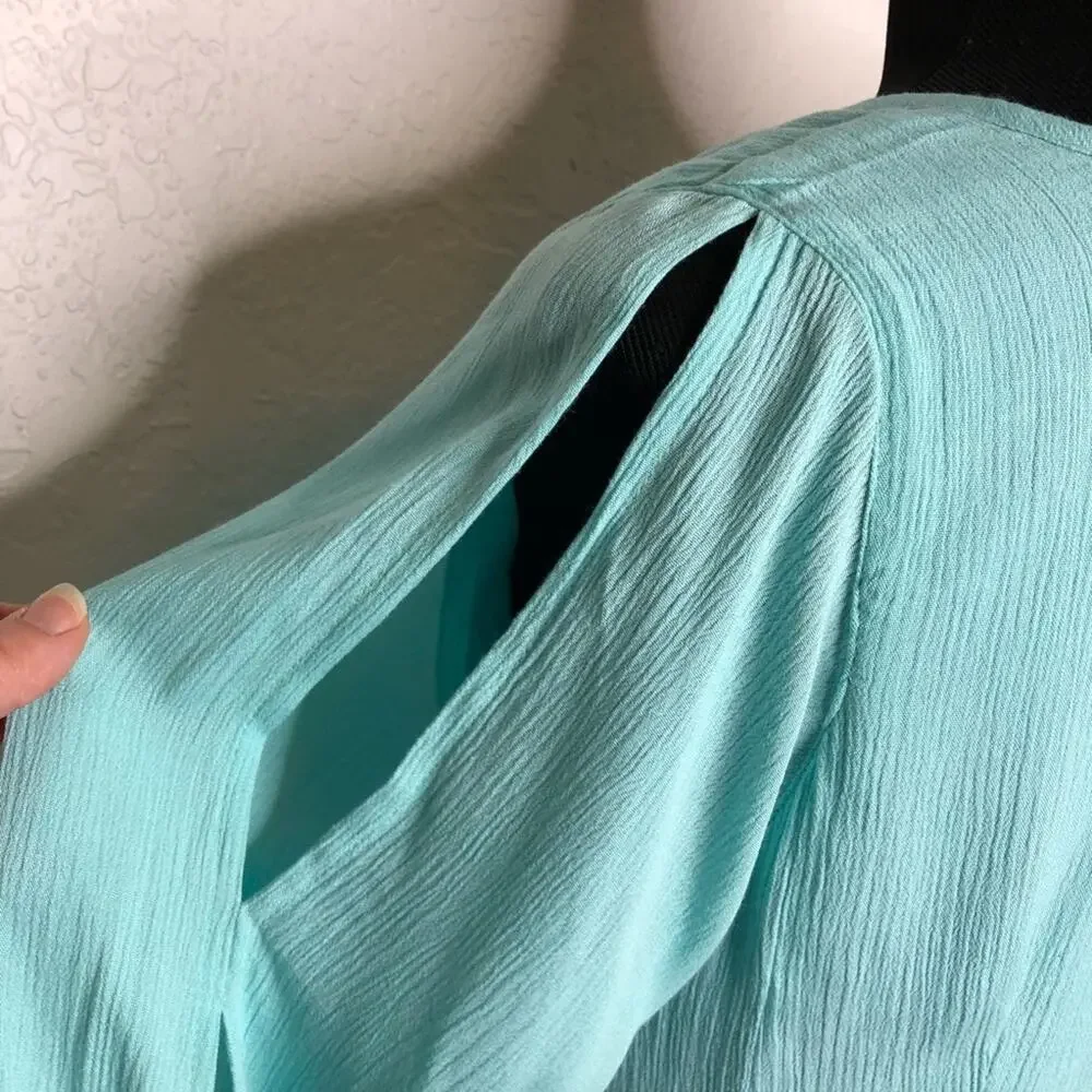 Soft Surroundings bust shoulder 36”