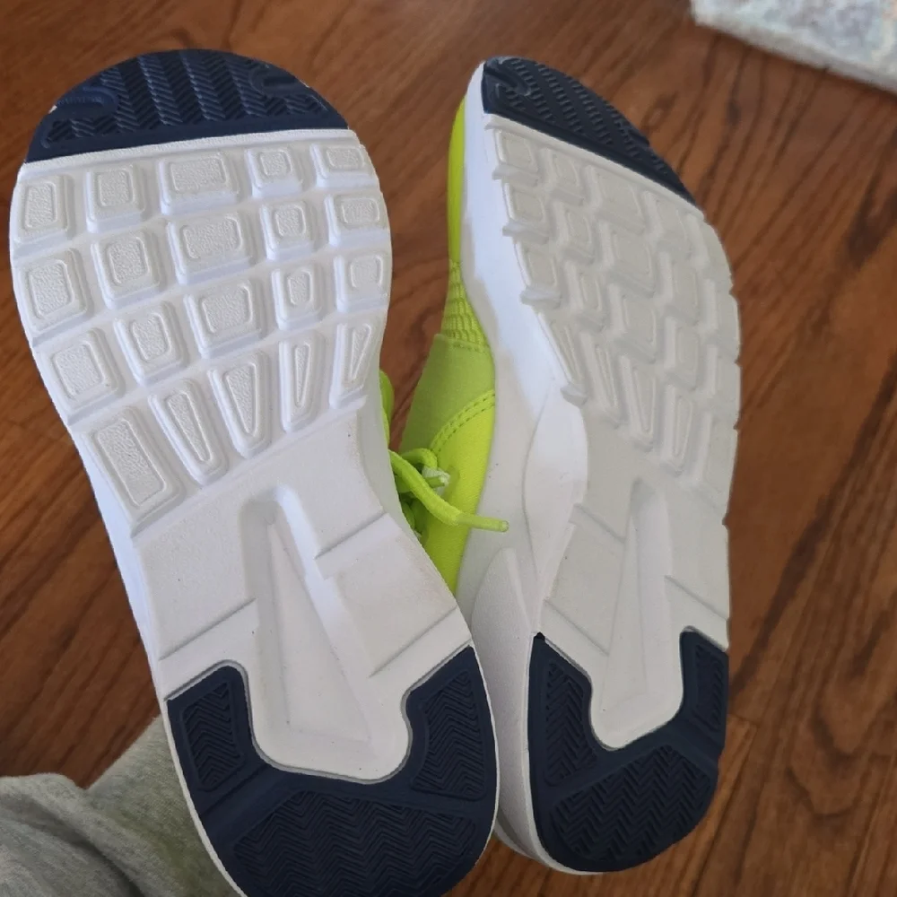 Fabletics wear scuffs size