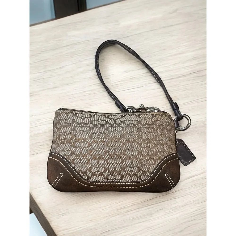 Coach instantly some fading