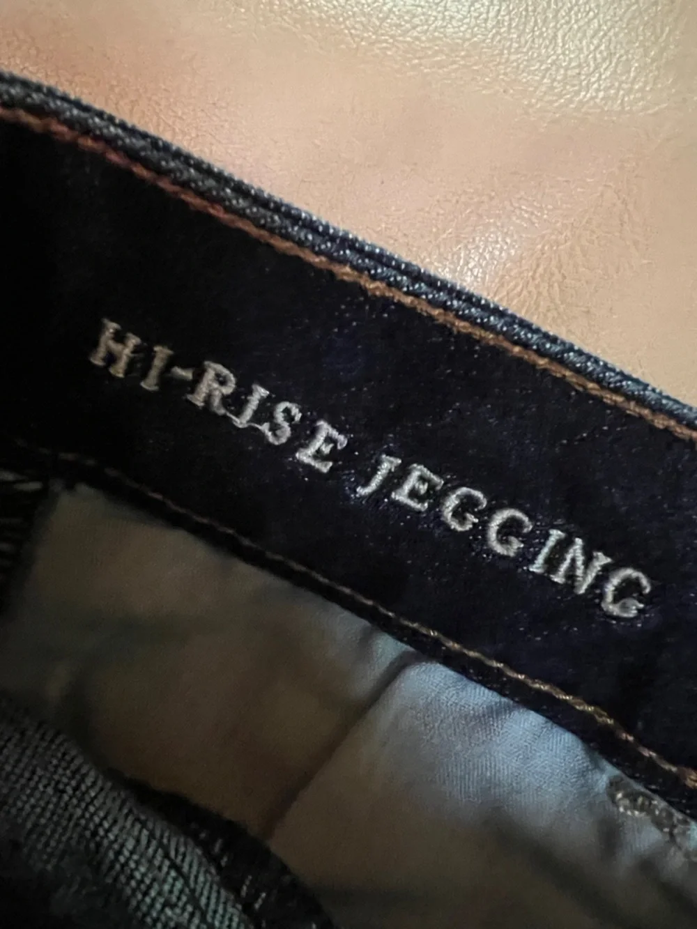 American Eagle Outfitters like new