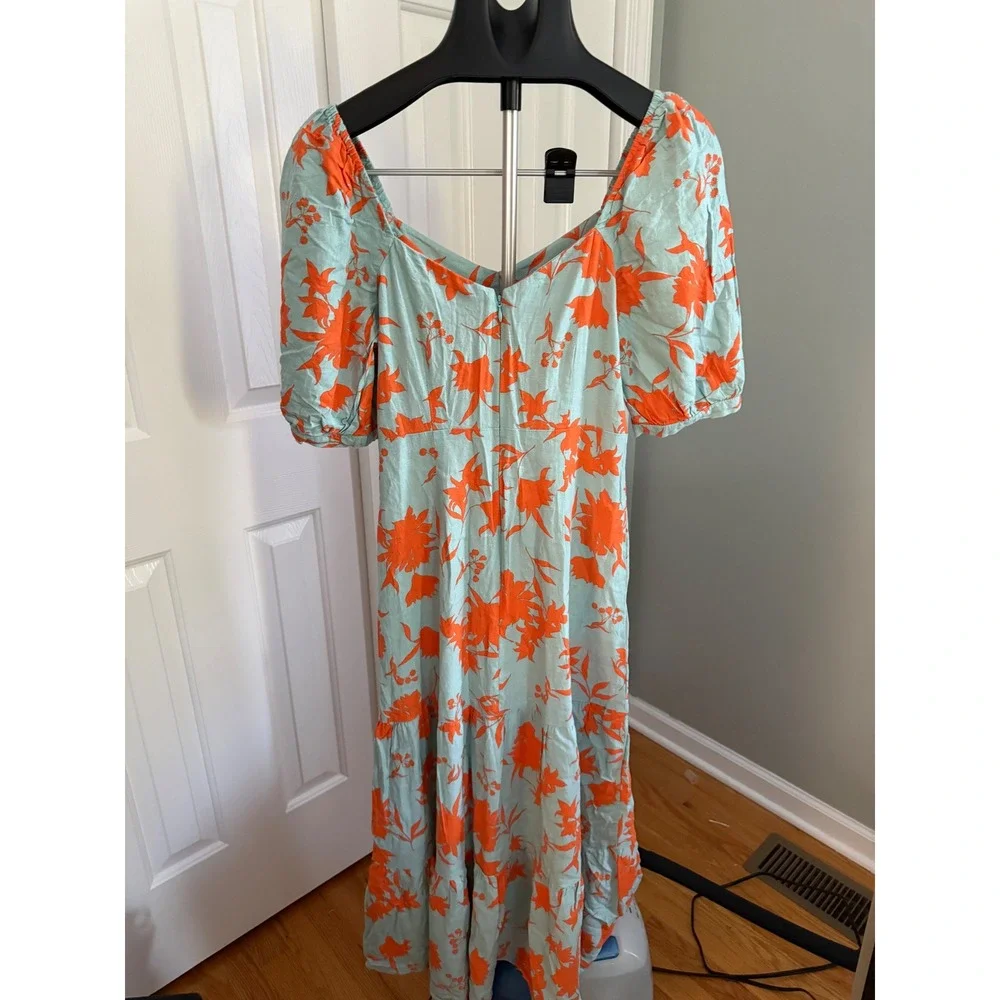 Dusk vibrant floral