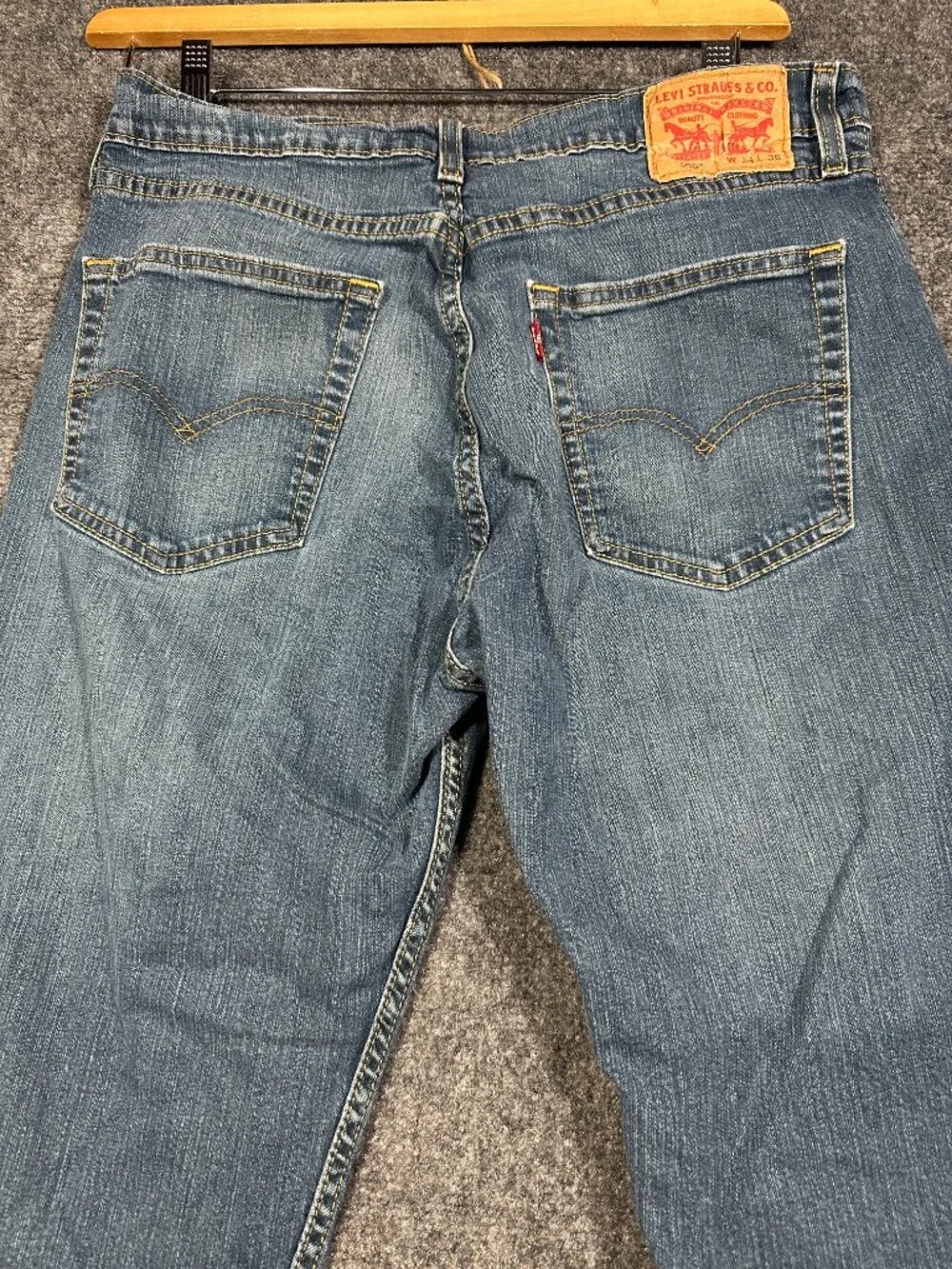 Levis levis 505