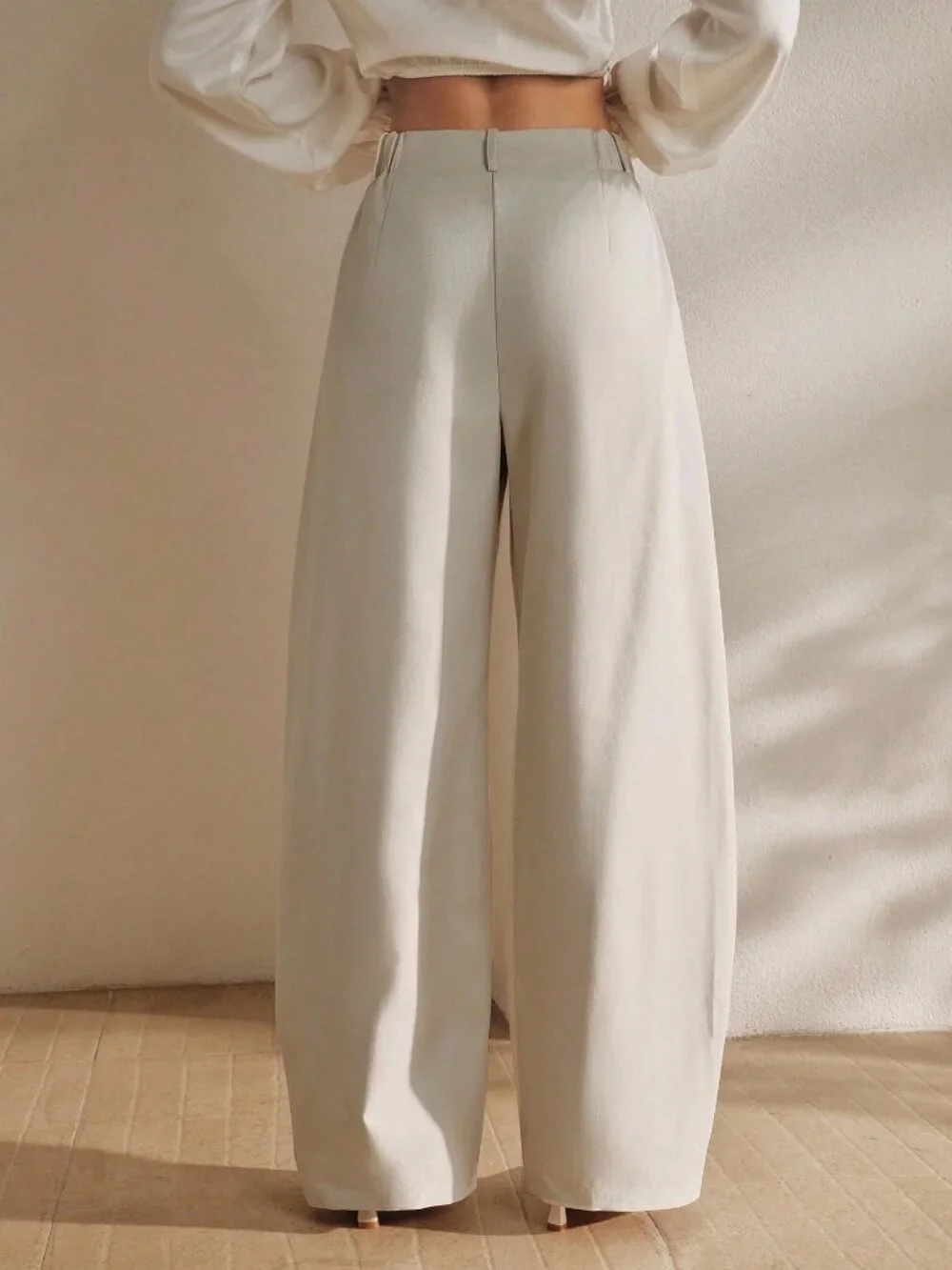 MODA ME COUTURE embrace effortless