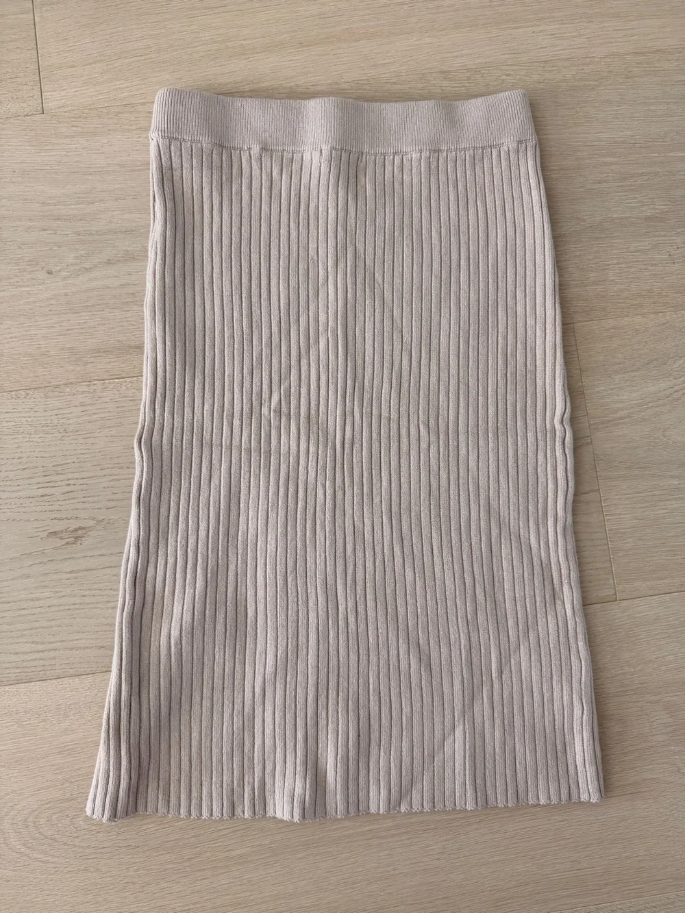 Abercrombie & Fitch movement tops wear
