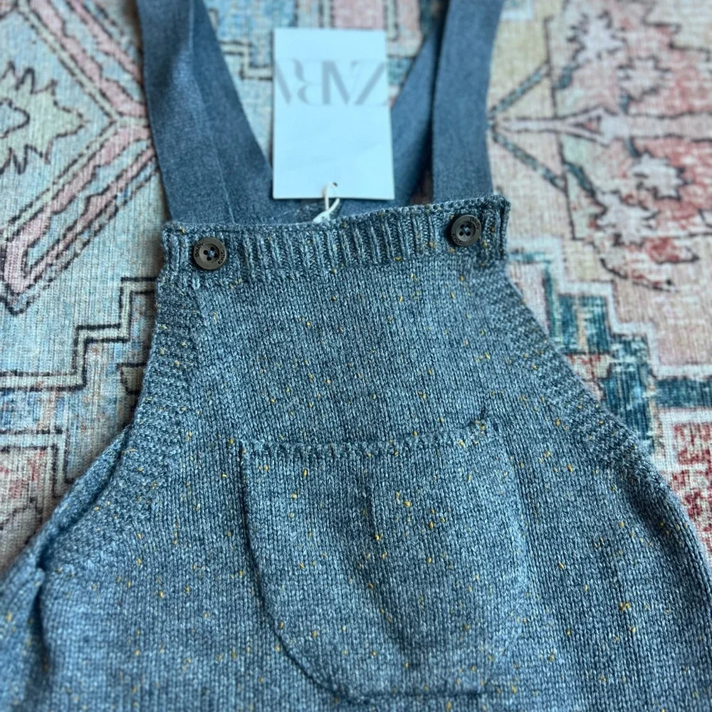Zara soft gray