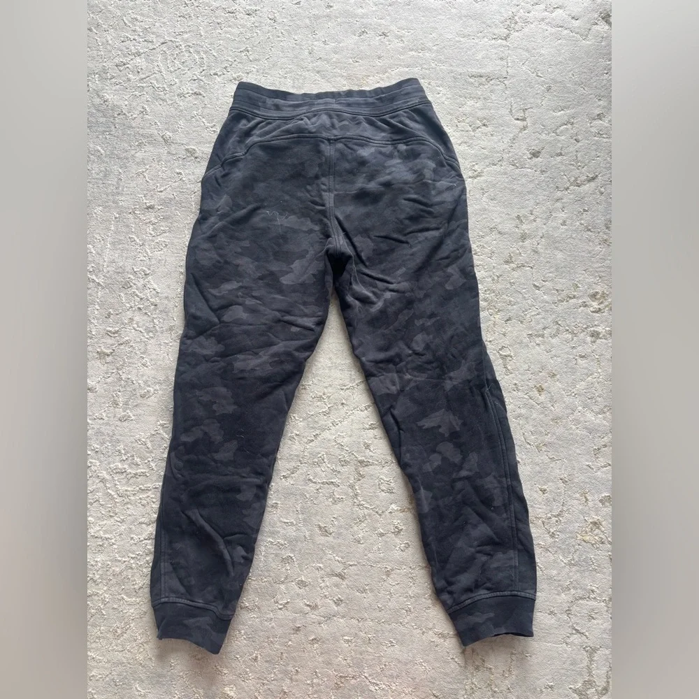 lululemon athletica used size good