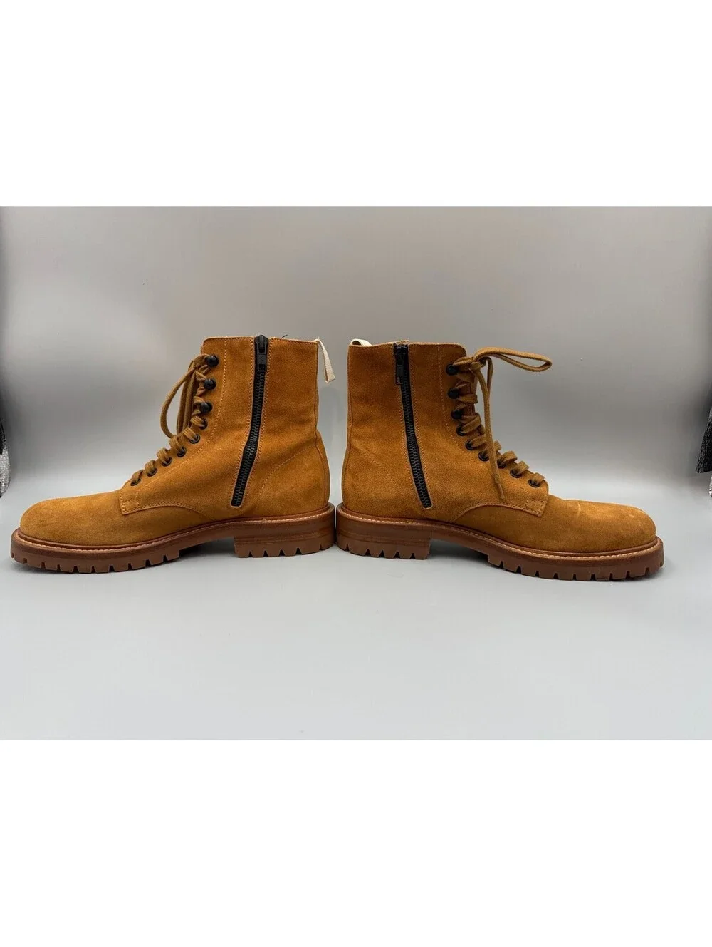 Common Projects this pair