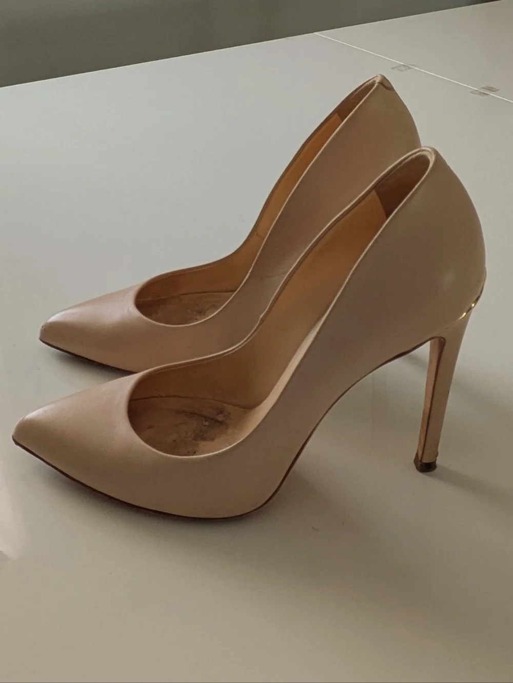 Ballin elegant nude