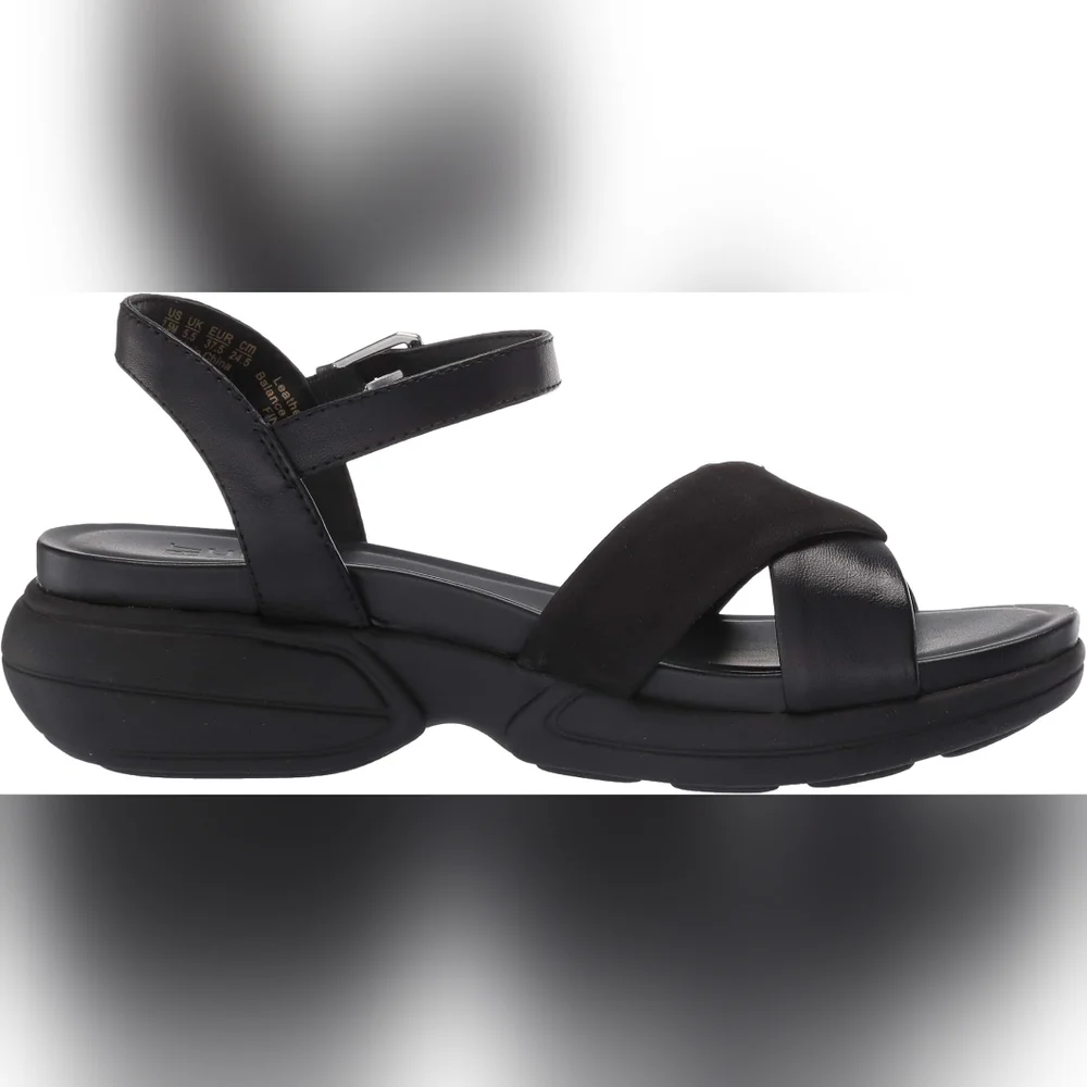 Naturalizer comfort platform