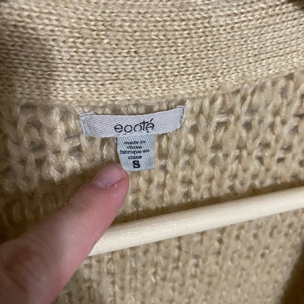 Ecote textured tan