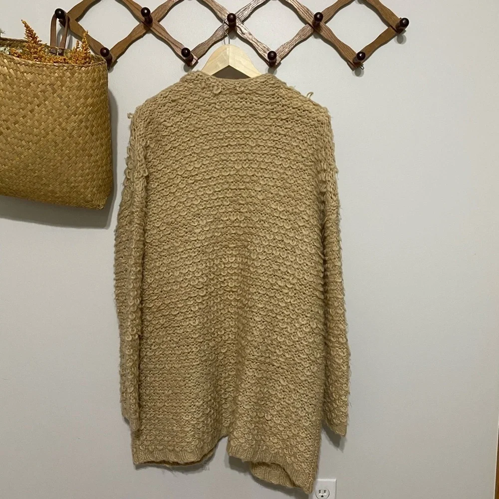 Ecote textured tan