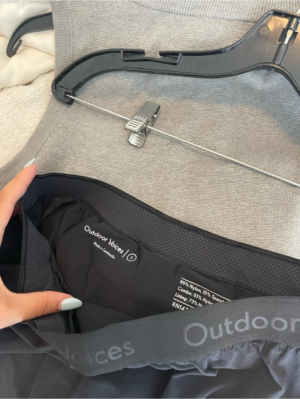 Outdoor Voices navy lining