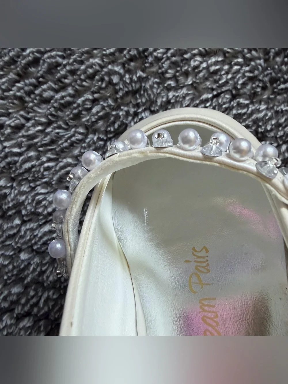 Dream Pairs brand dream