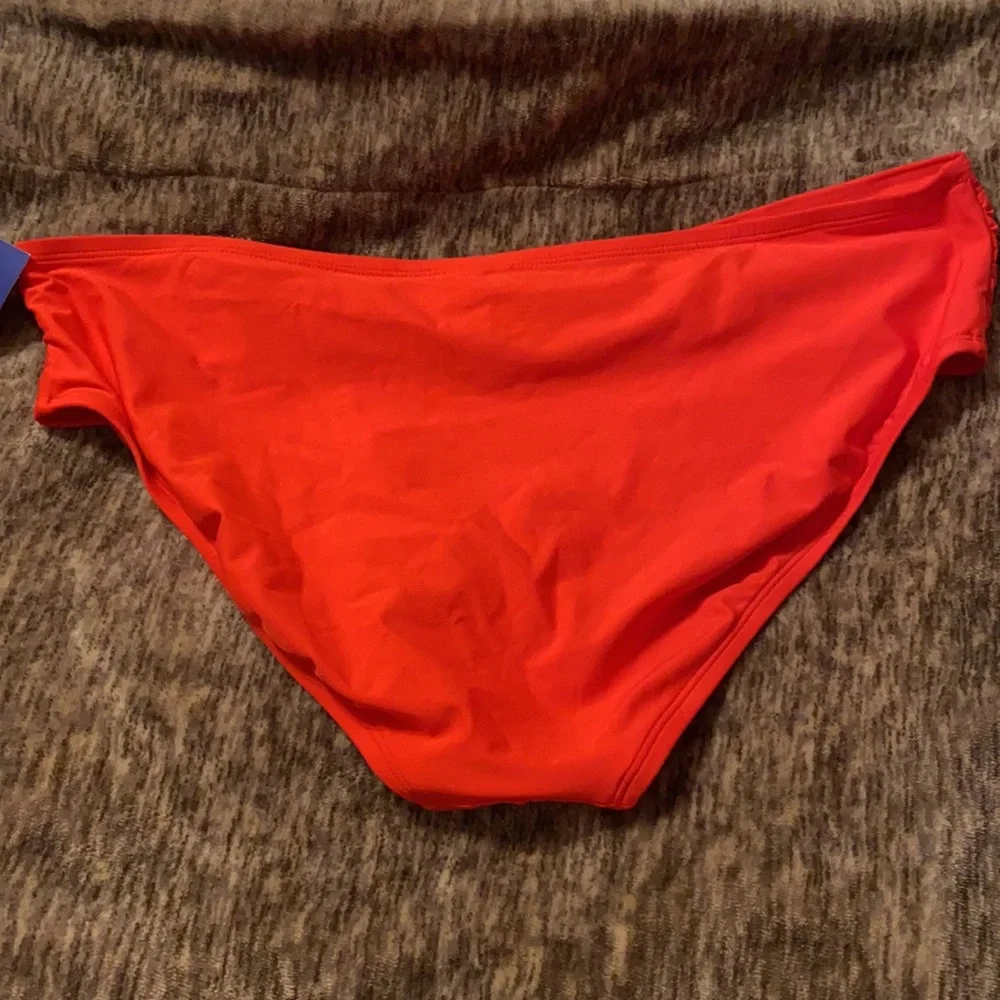 Apt. 9 new 	•	low detailing