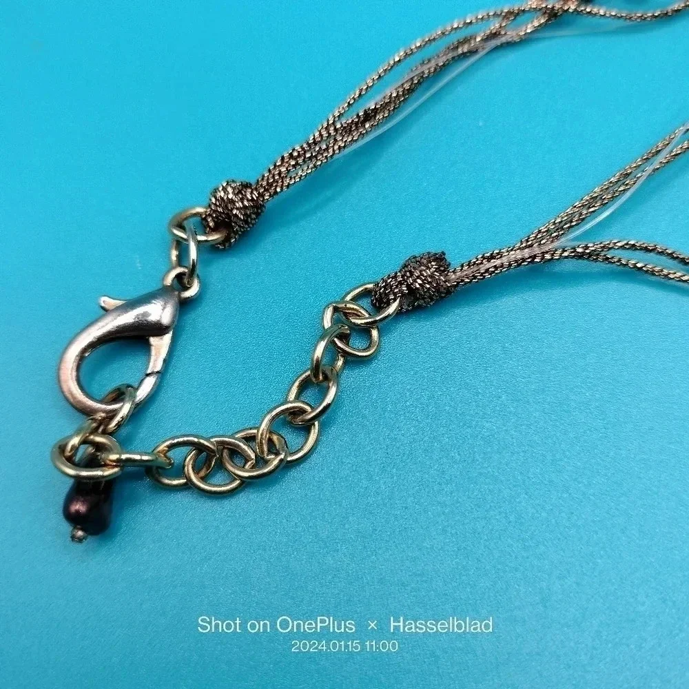 Unbranded multi strand