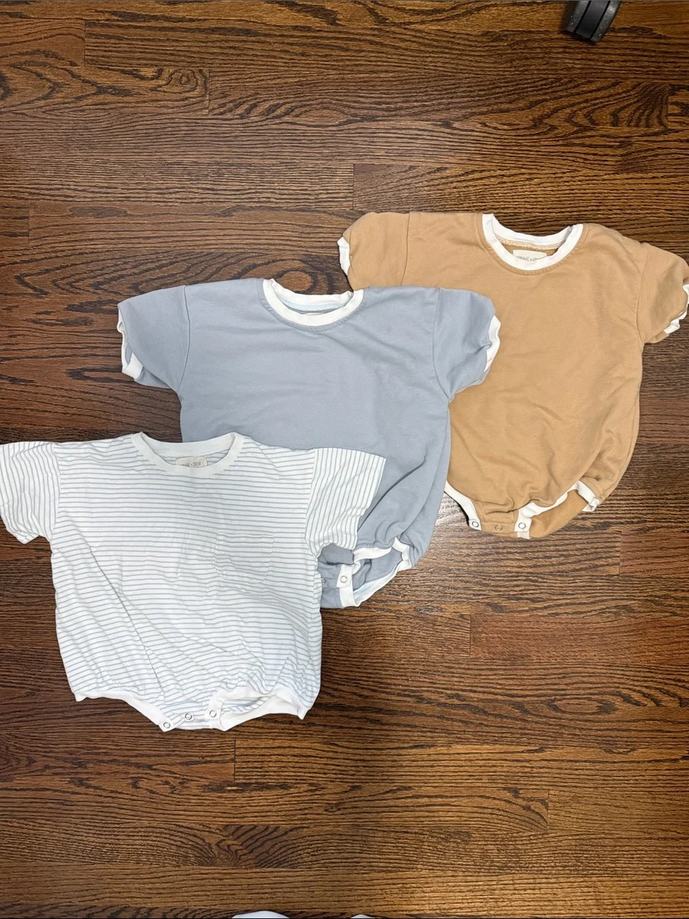 Bundle Winnie + Crew Rompers
