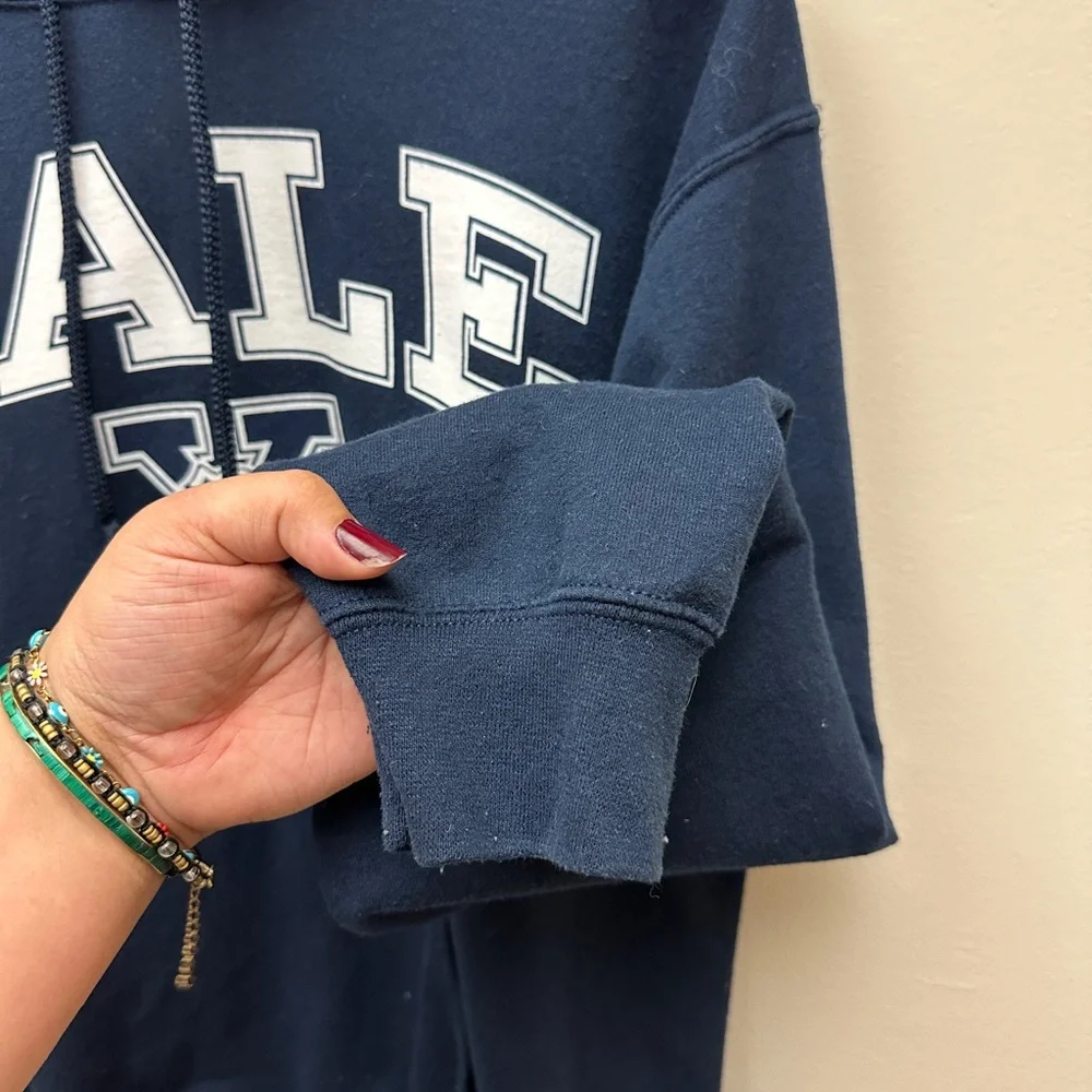 Gildan yale hoodie