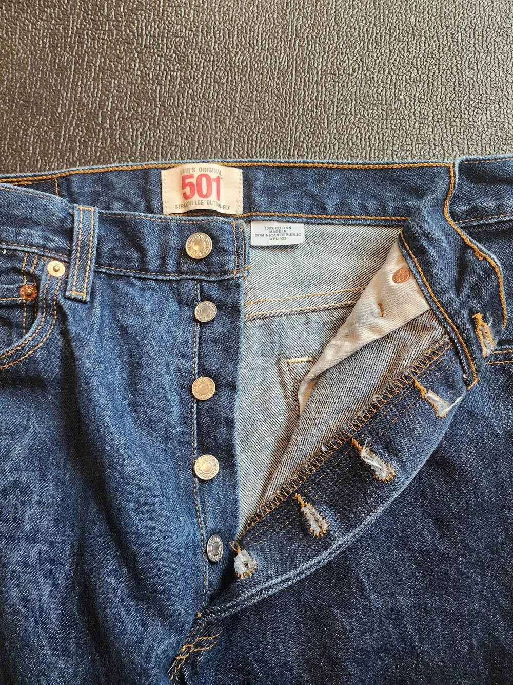 Levis classic levi