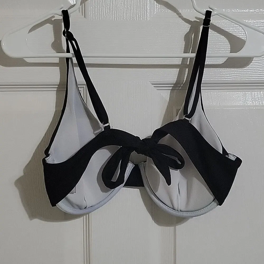 Unknown brand 1x women's Black bikini top size