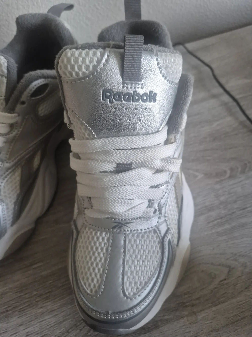 Reebok lace fit