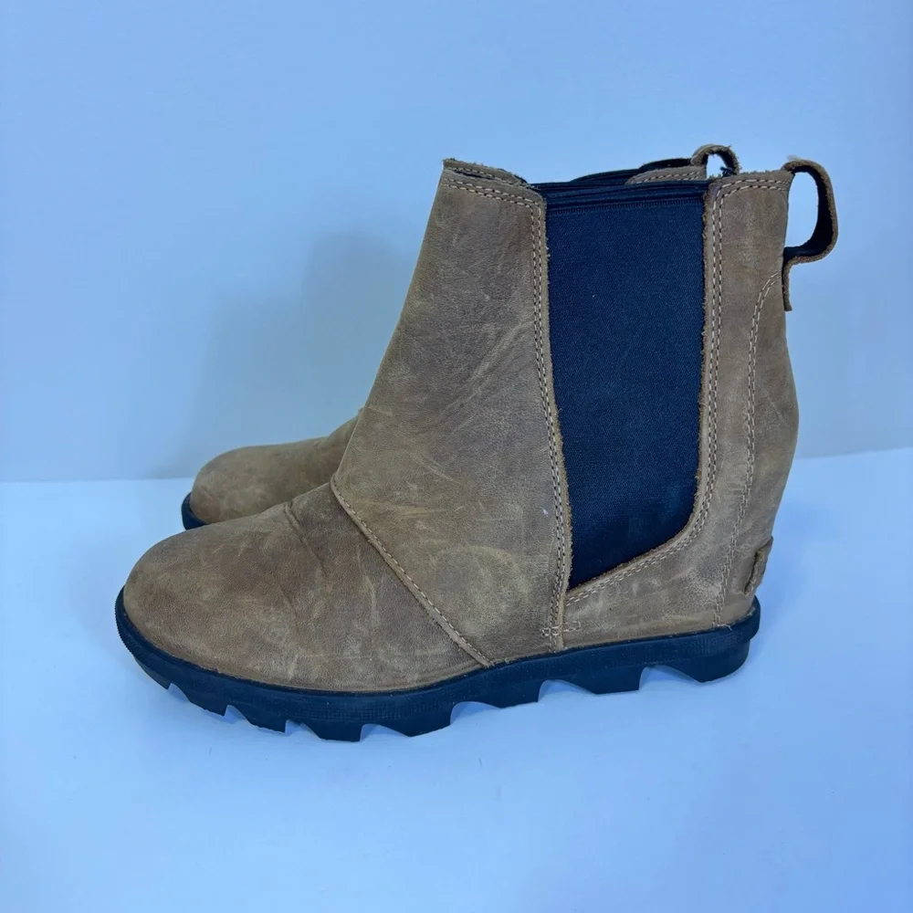 Sorel‎ Tan Leather Ankle Wedge Booties with Black Elastic Women’s 6