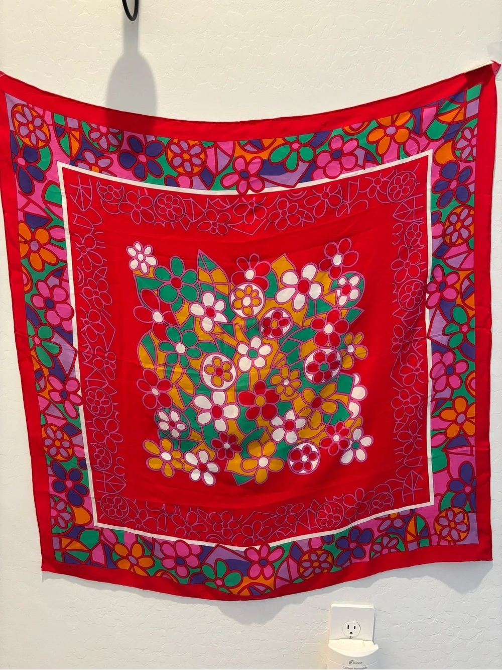 Marja Kurki vibrant red