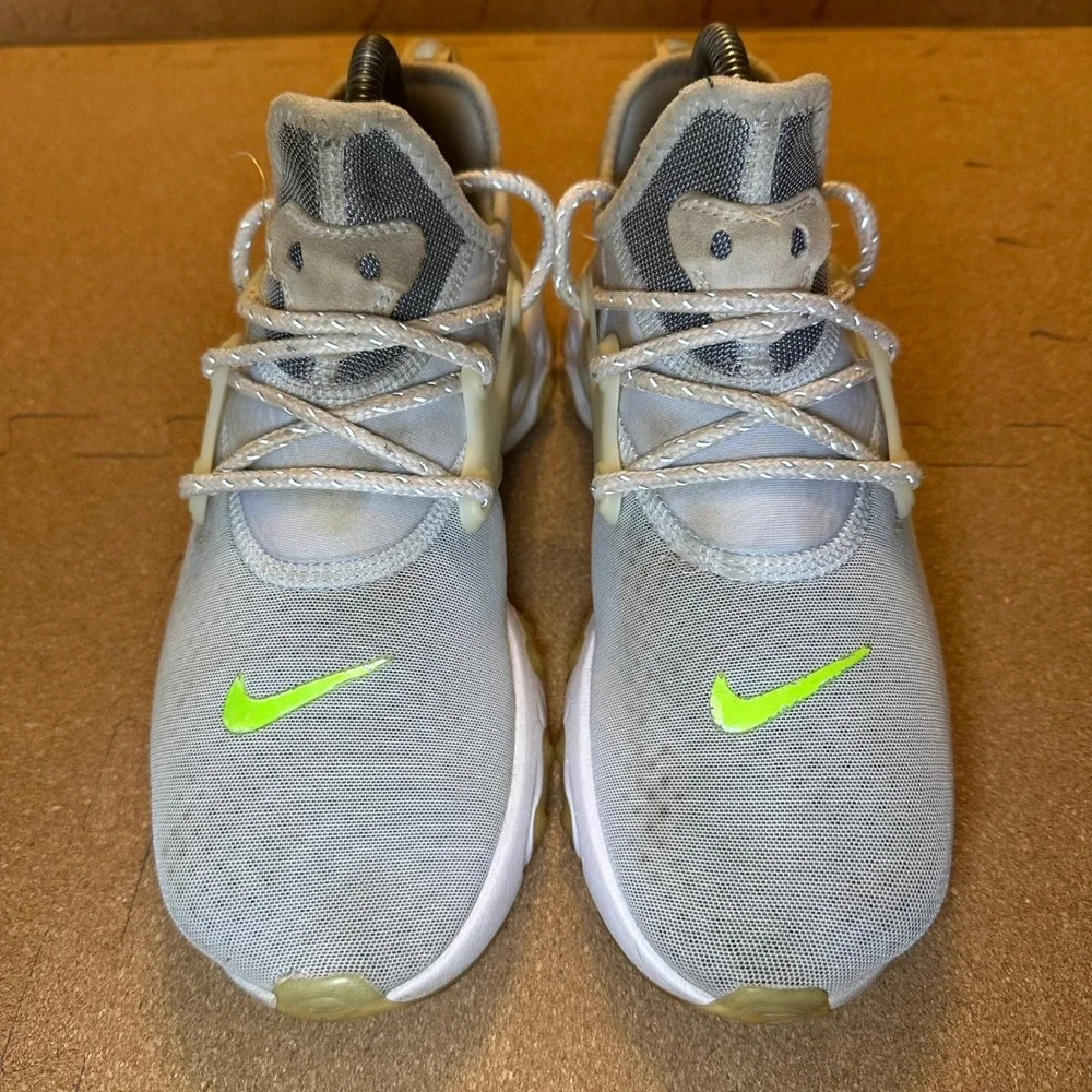 Nike smoke free