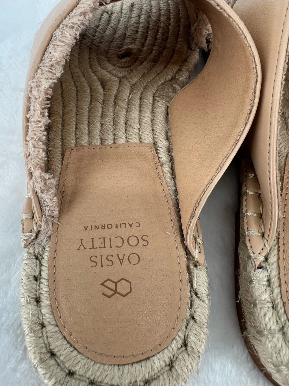 Oasis never worn