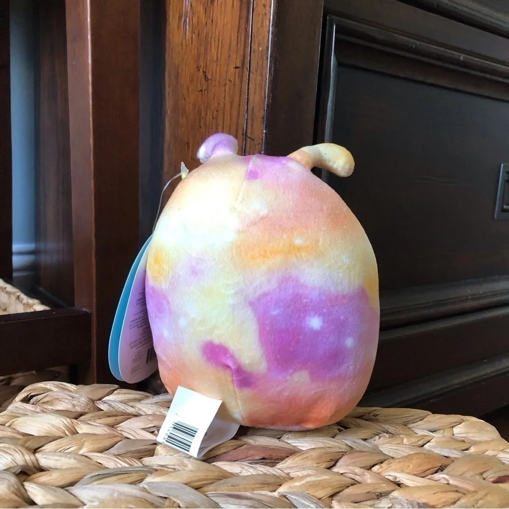 Squishmallows helmut tie