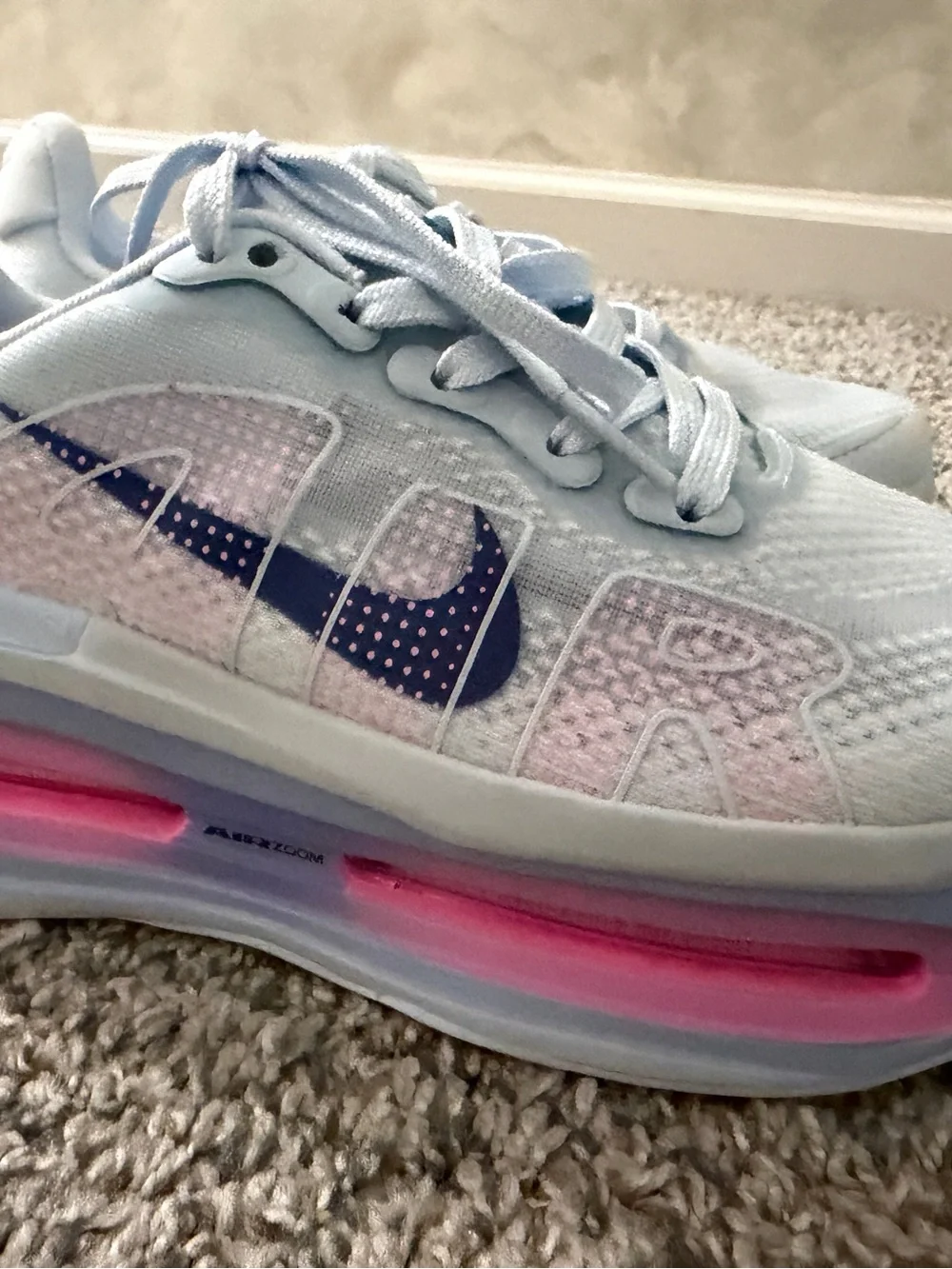 Nike women size