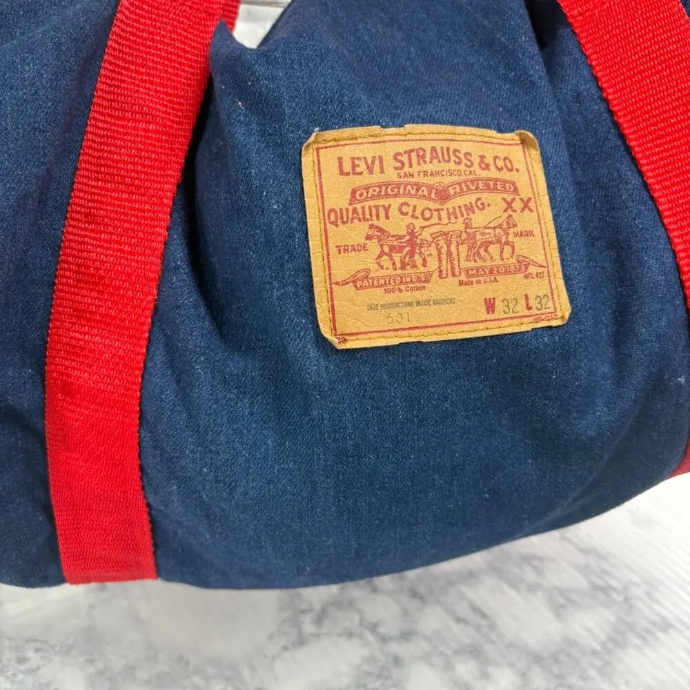 Levis this rare