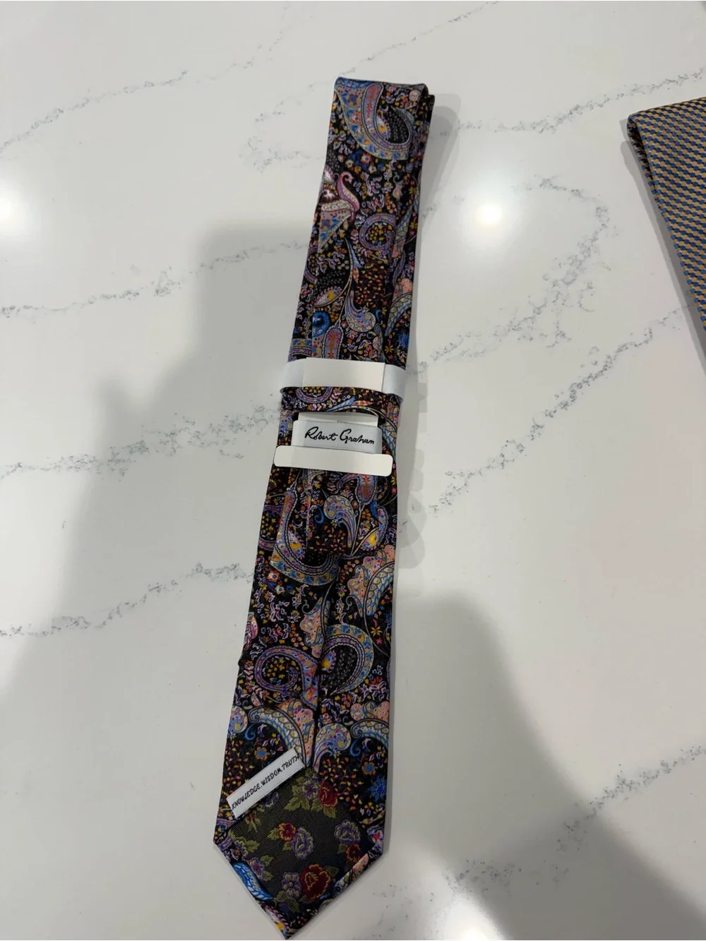Robert Graham nwot ships