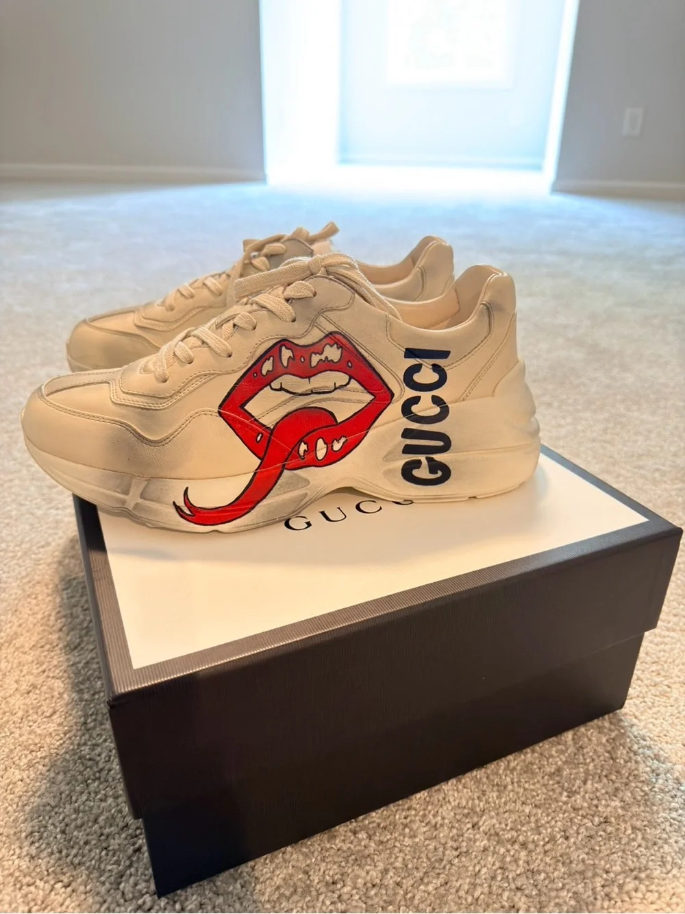 Gucci rhyton lips