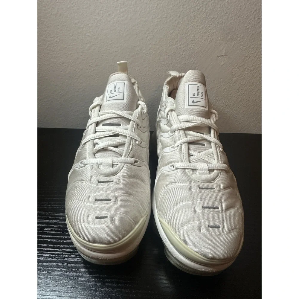 Nike pre owned