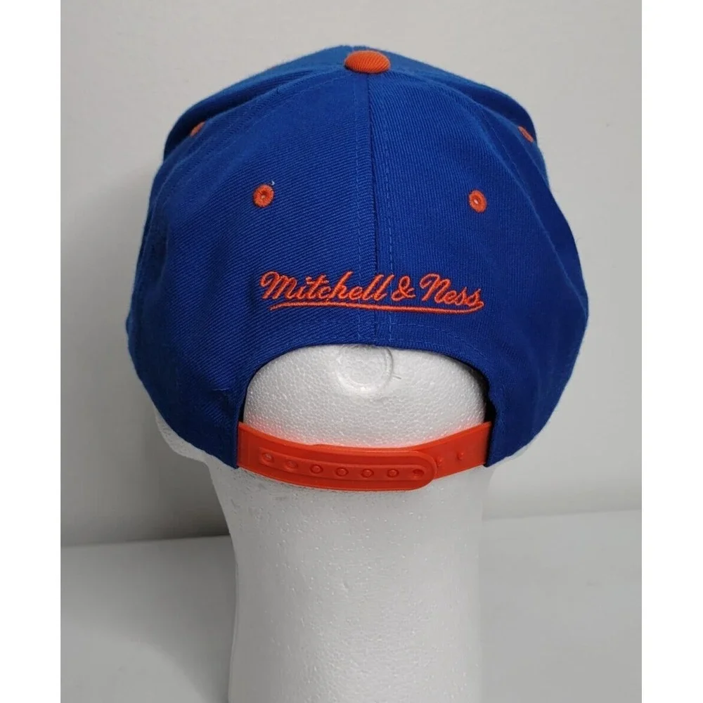 Mitchell & Ness logo ness cap