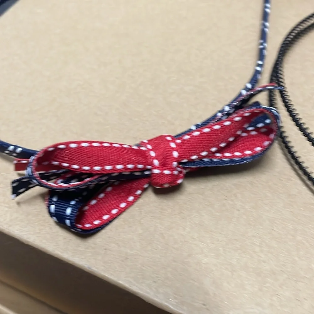 N/A blue red