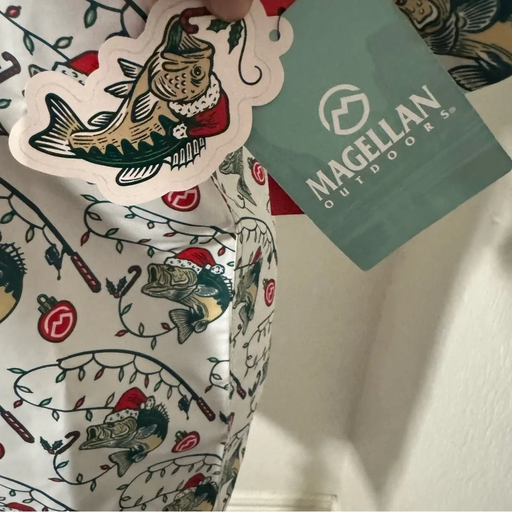 Magellan Outdoors short sleeve