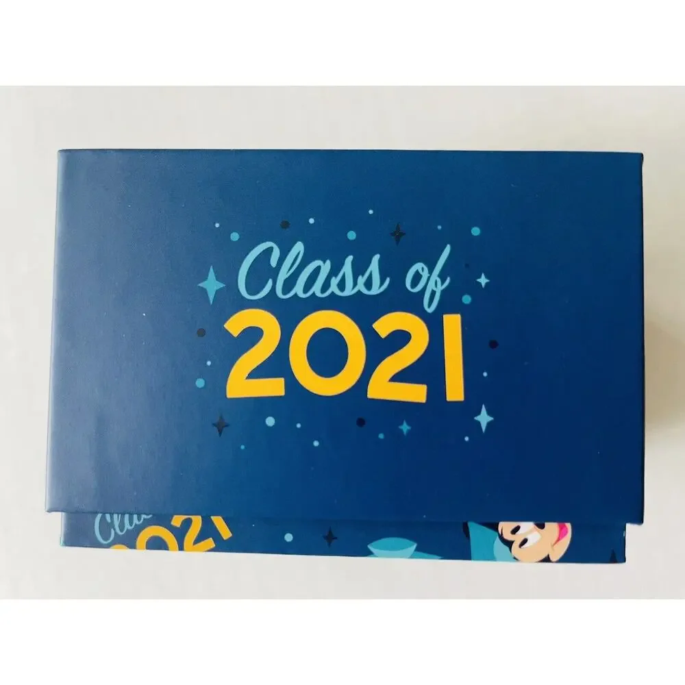 Magic Band Mickey Mouse Disney Parks Class Of 2021 Graduation Magicband 2