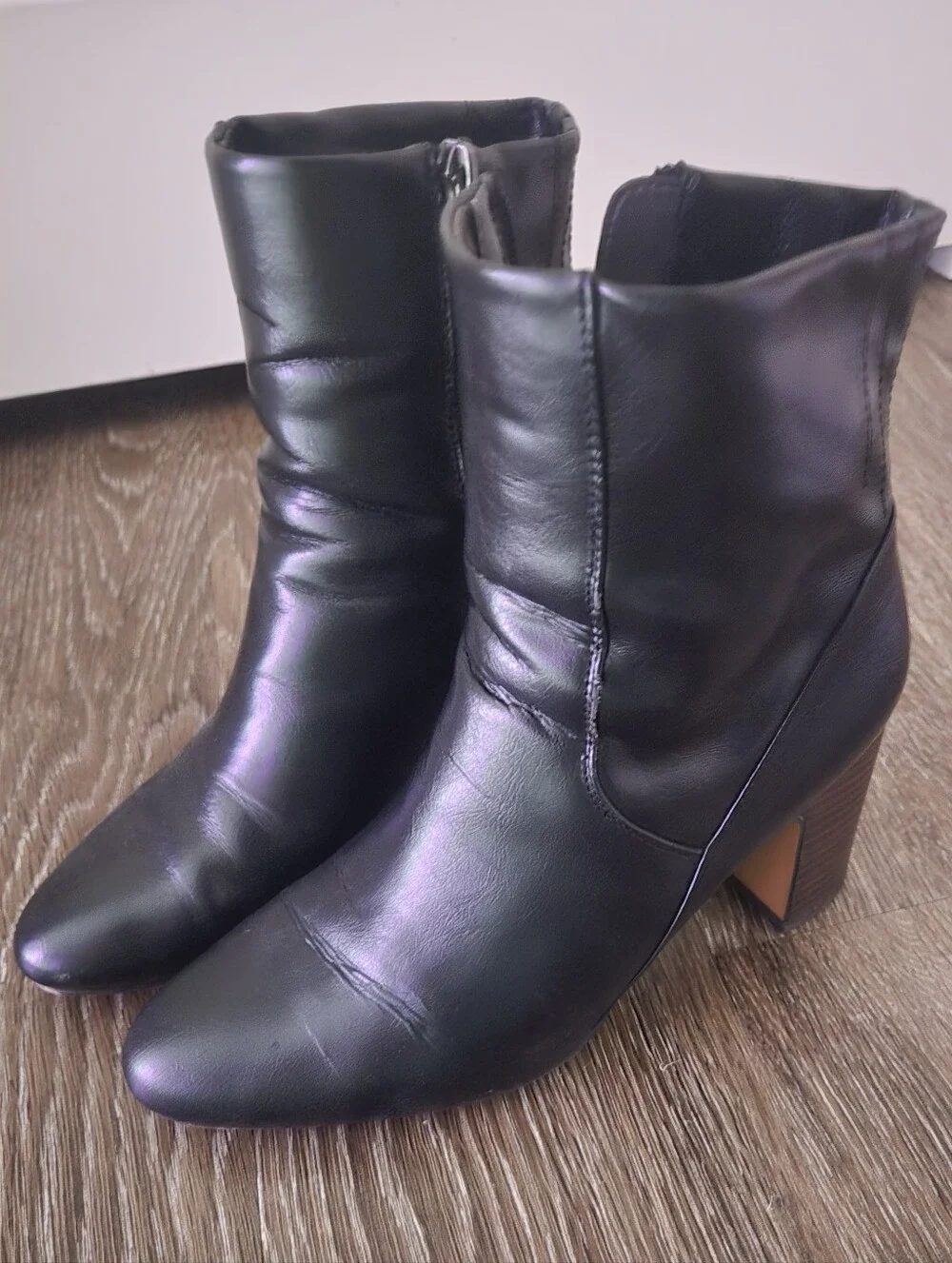 Franco Sarto classic black