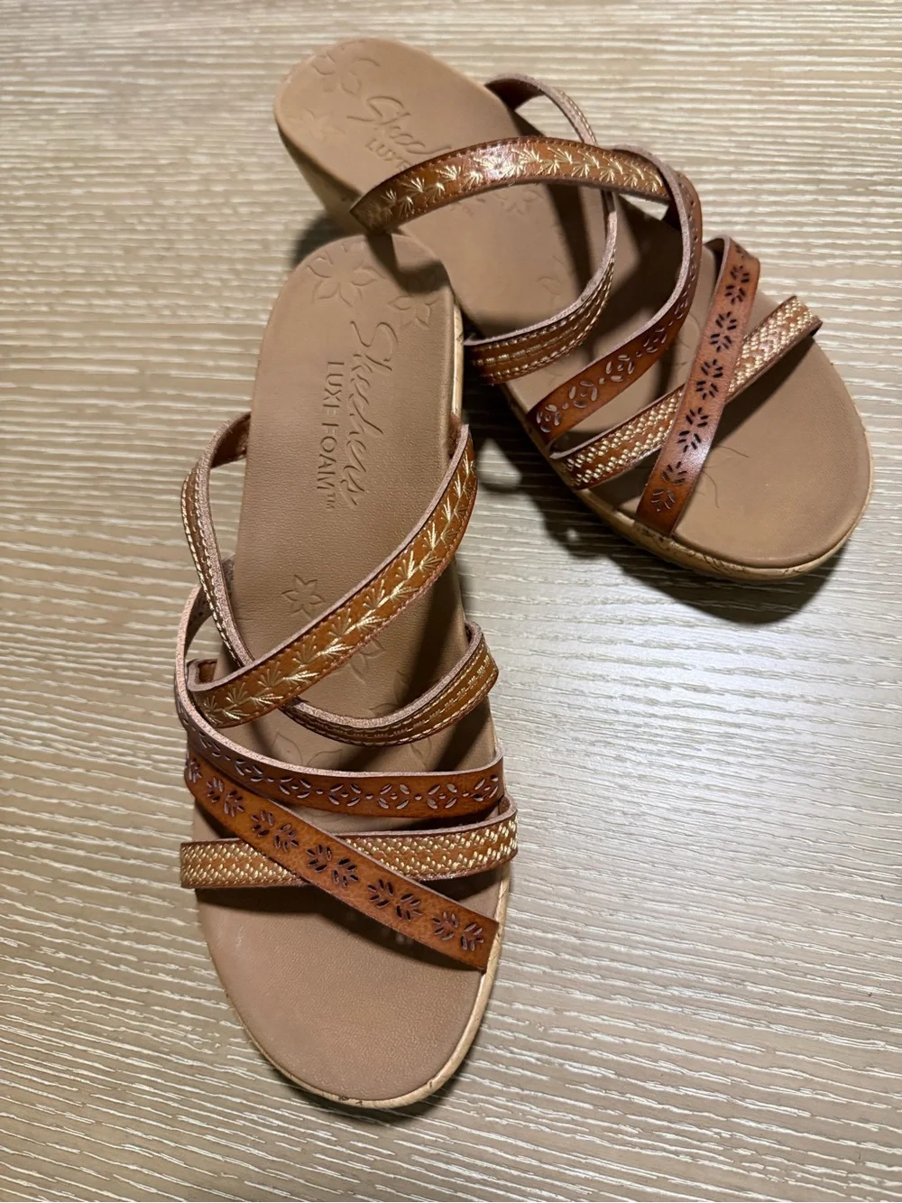 Skechers lightweight sandals