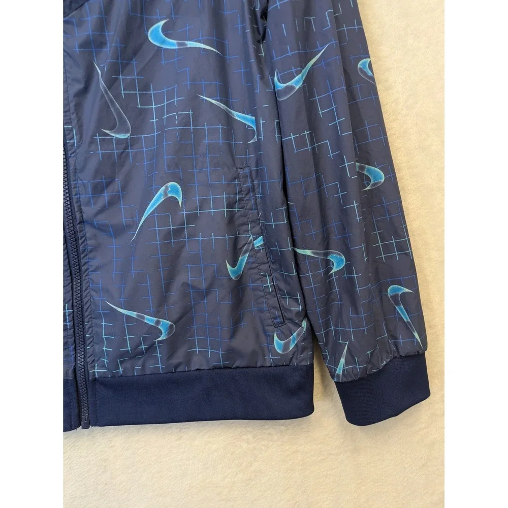Nike style windbreaker