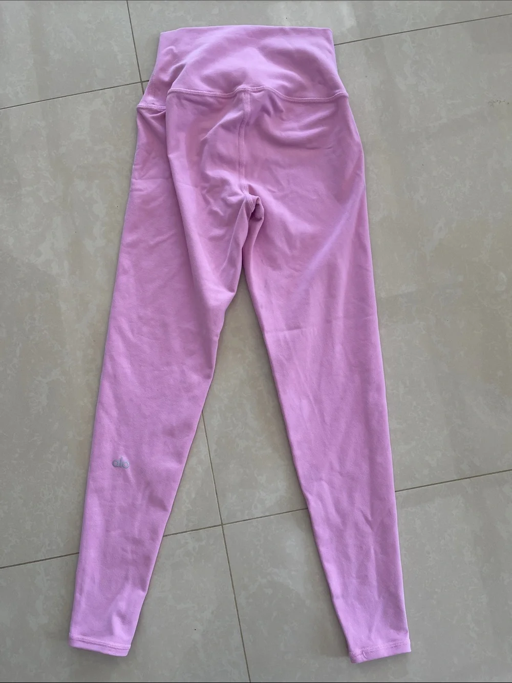 ALO Yoga 🩷size xxs