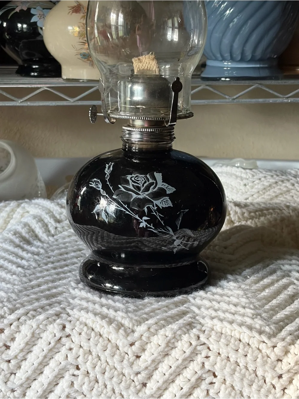 N/A elegant black