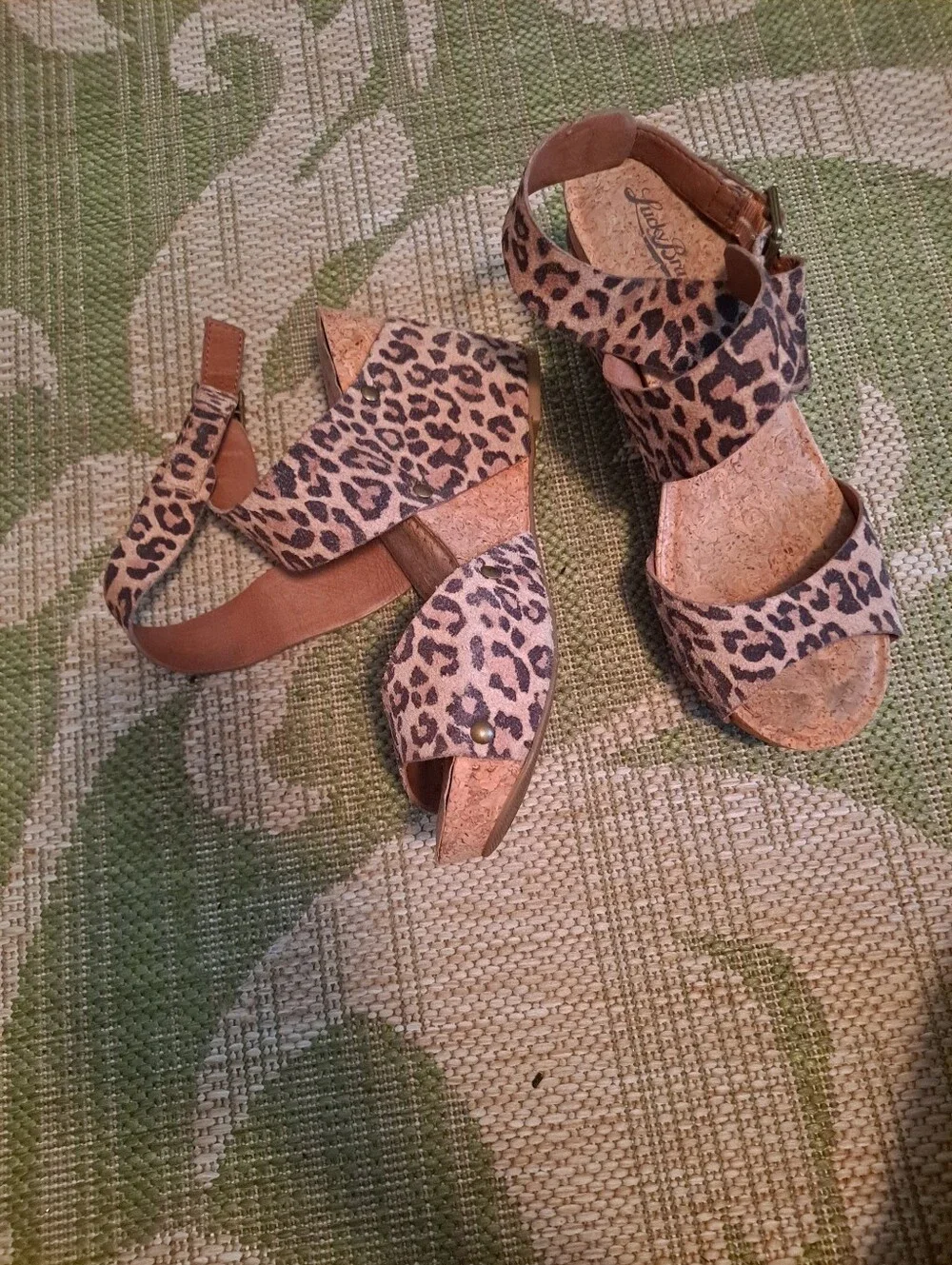 Lucky Brand stylish leopard