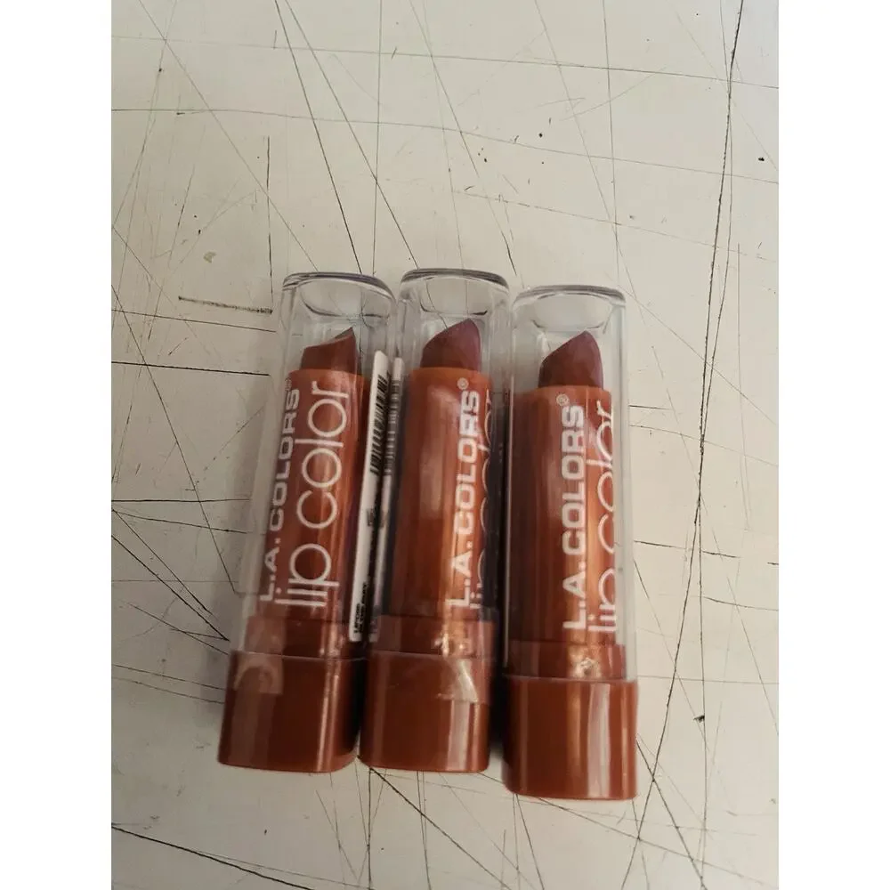 L.A. Colors colors moisture
