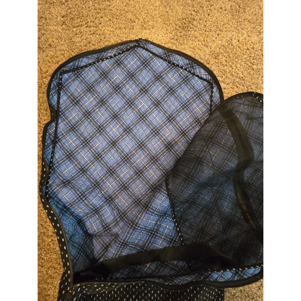 Vera Bradley Night and Day Quilted Hanging Garment Bag Travel Suit Carrier Blue